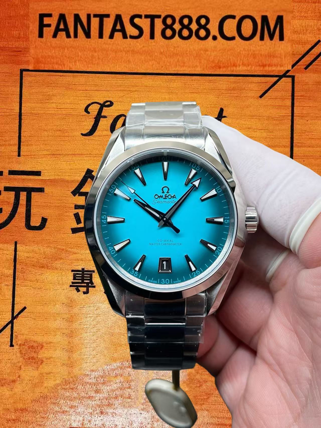 VS廠OMEGA歐米茄海馬150柚木升級版本和舊版有什麼區別？