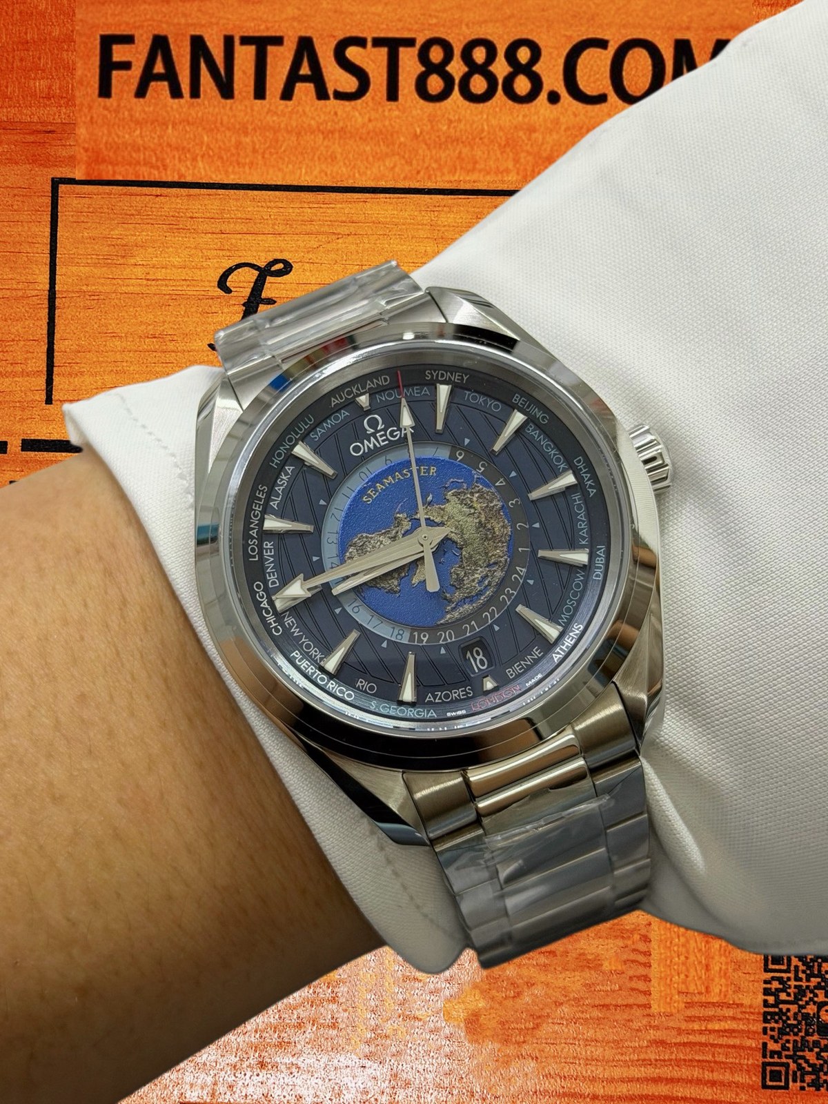 8938機芯自動陀日內瓦紋打磨細節