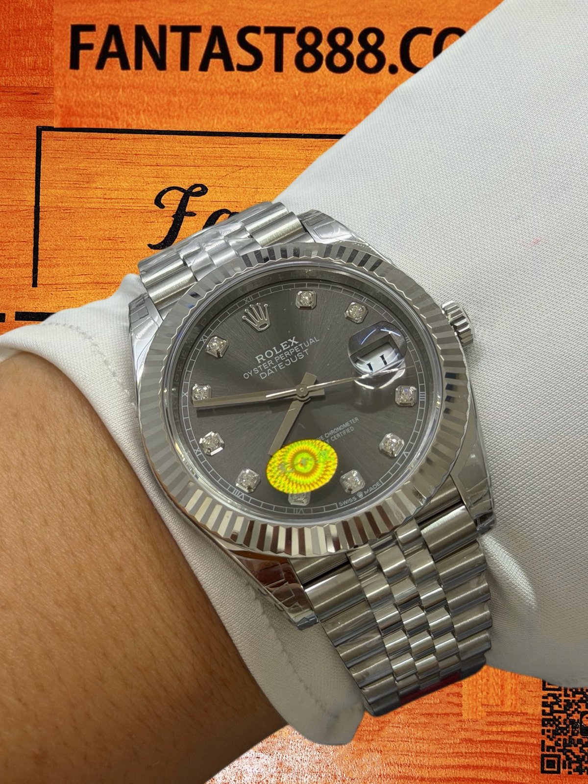 勞力士Datejust 41mm灰面鑽刻佩戴效果