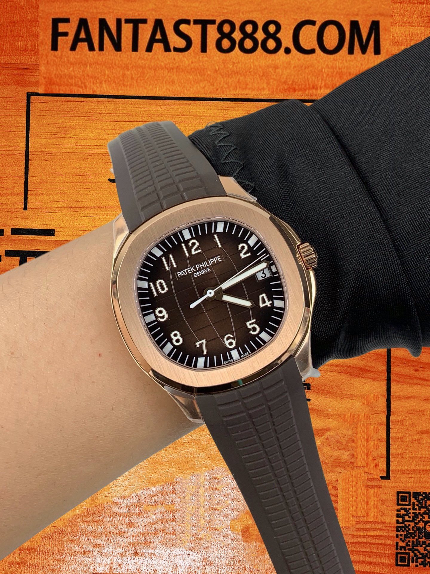 Patek Philippe Aquanaut 5167R佩戴效果