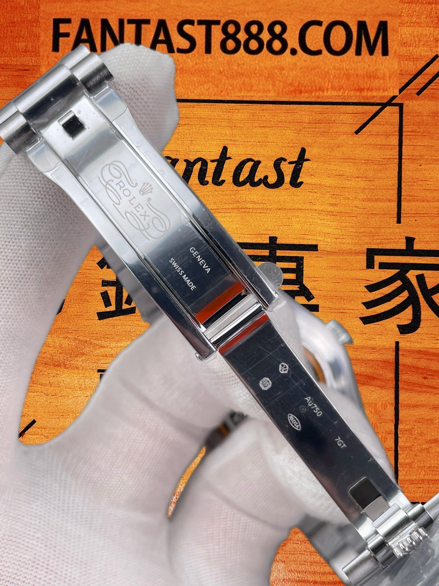 Day-Date精鋼錶殼工藝細節