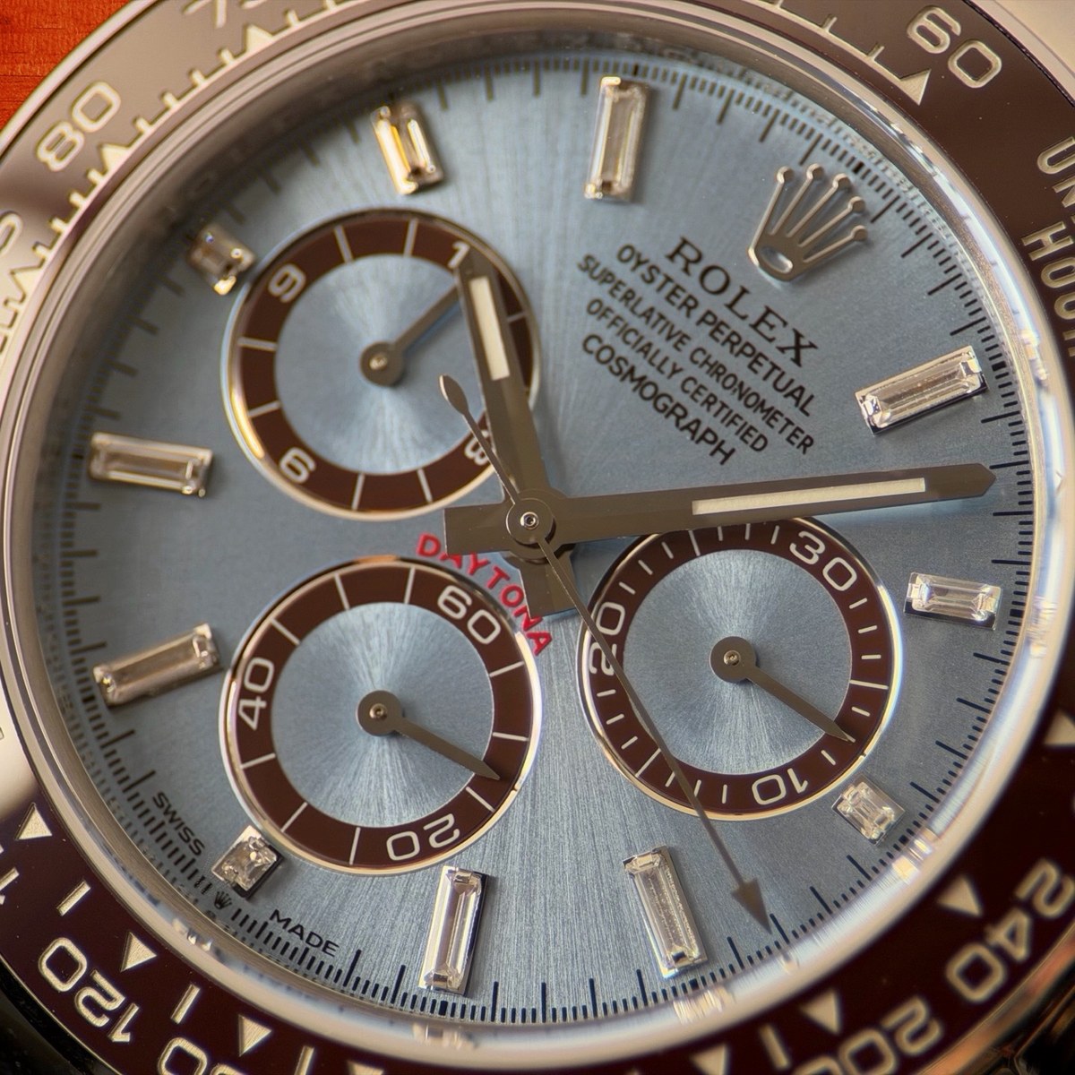 高仿勞力士 CBD廠 配重 Cosmograph Daytona 126500LN 904L鋼棕圈 冰藍盤 棕色monobloc對比計時盤 8鑽時標 4131機芯 復刻腕錶 實拍 3