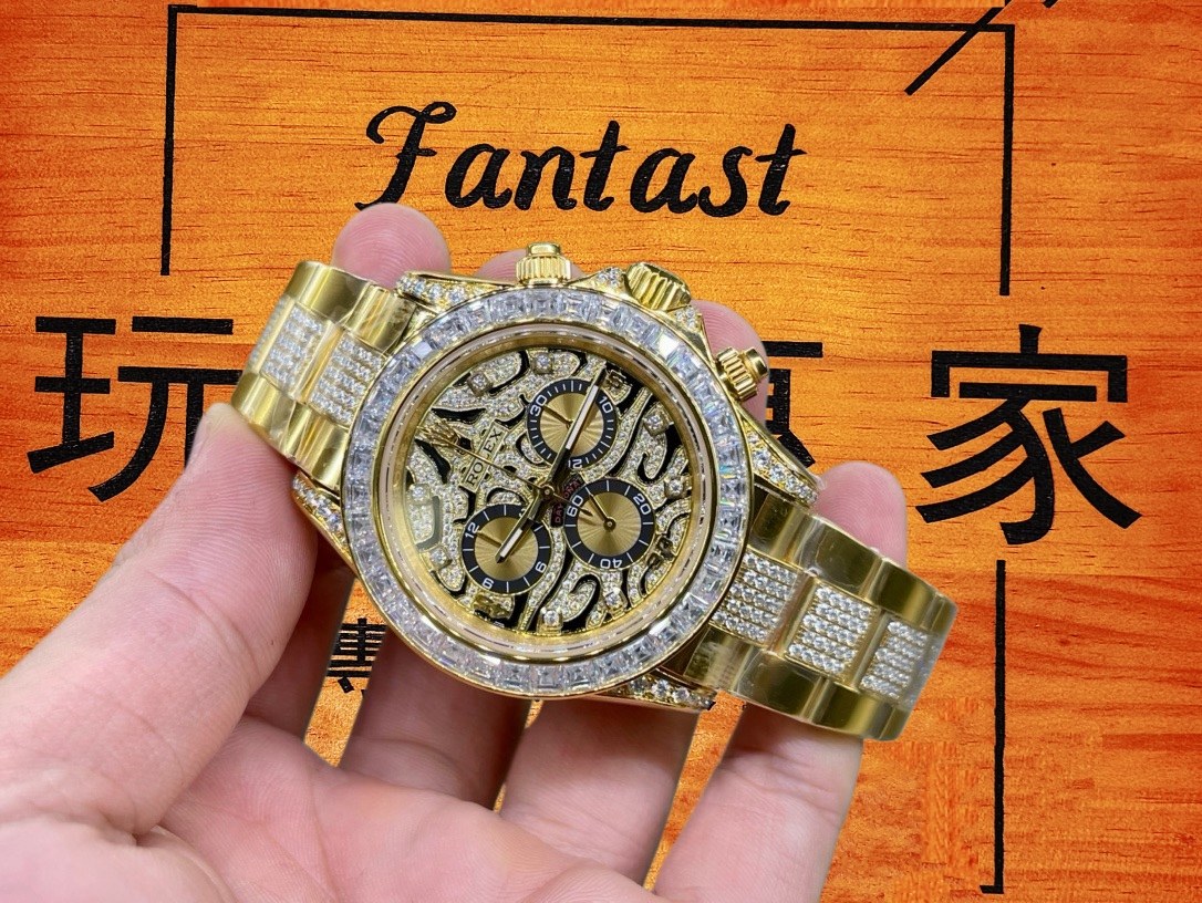 高仿私人改裝 勞力士迪通拿滿鑲莫桑鑽復刻腕錶