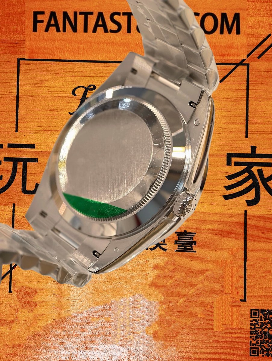 客定改裝 勞力士 Day-Date 36mm 滿鑲雪花鑽 904L鋼 SW培育祖母綠寶石梯方整圈表圈 12點T方鑽刻度 復刻腕錶 實拍 7