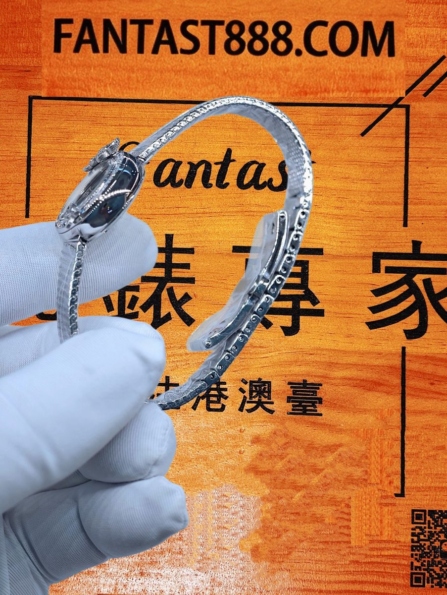 客定改裝 Cartier 卡地亞 最新款 圈口鑲嵌培育實驗鑽石 18K包厚金 白面羅馬數字 復刻腕錶 實拍 5