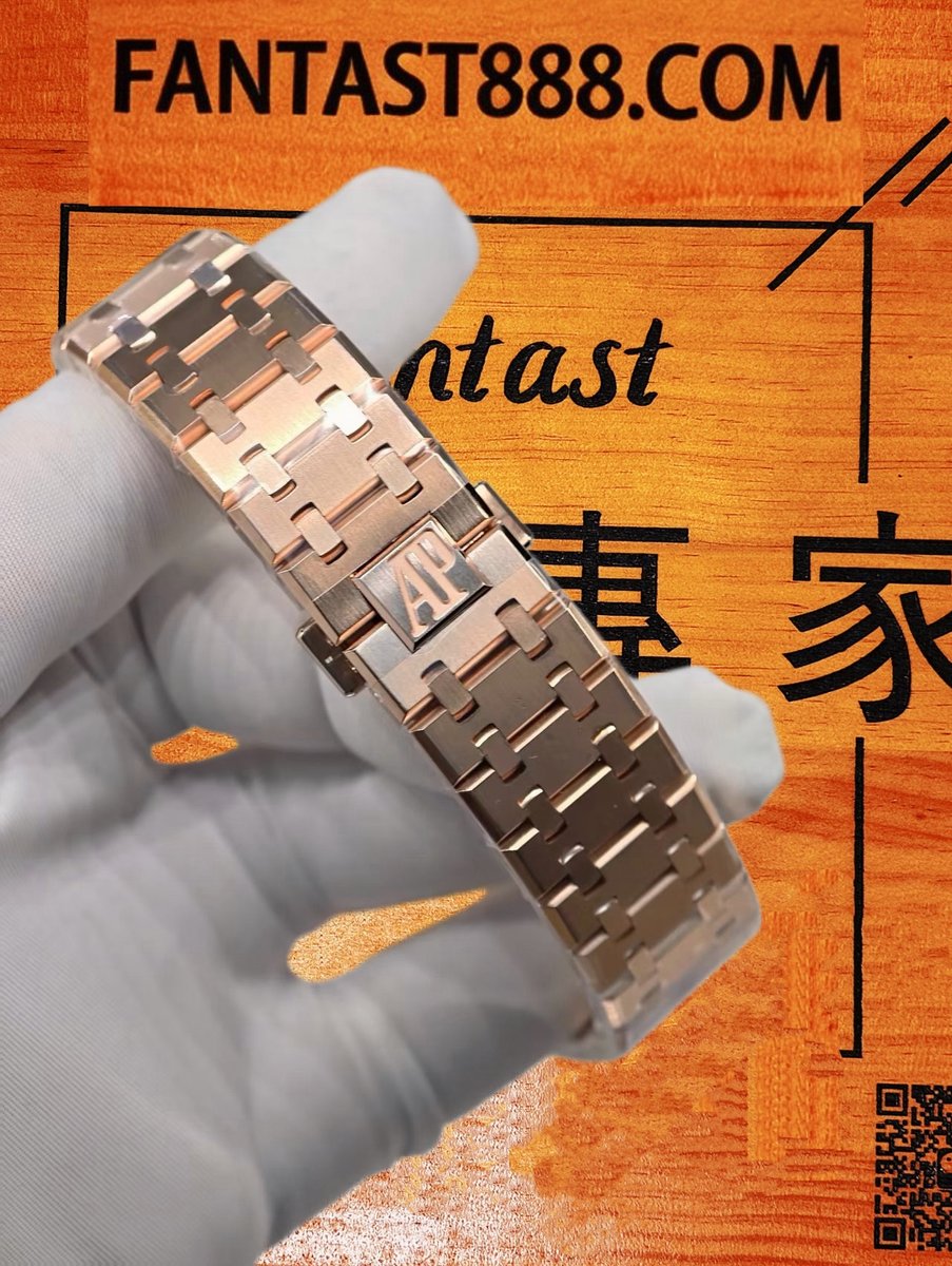 客定改裝 Audemars Piguet 愛彼 Royal Oak 皇家橡樹系列 八角外圈 8顆六角螺絲 一體式鏈節 18K包厚金 復刻腕錶 實拍 7