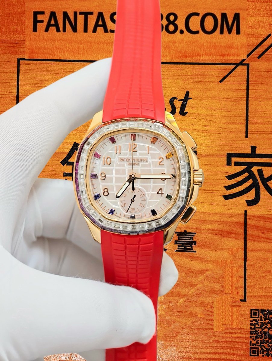客定改裝 Patek Philippe 百達翡麗 Aquanaut 40mm 18K包厚金 圈口彩色T方寶石+莫桑鑽 白色貝殼壓制面 多功能計時一體機 配送紅+橙膠帶 復刻腕錶