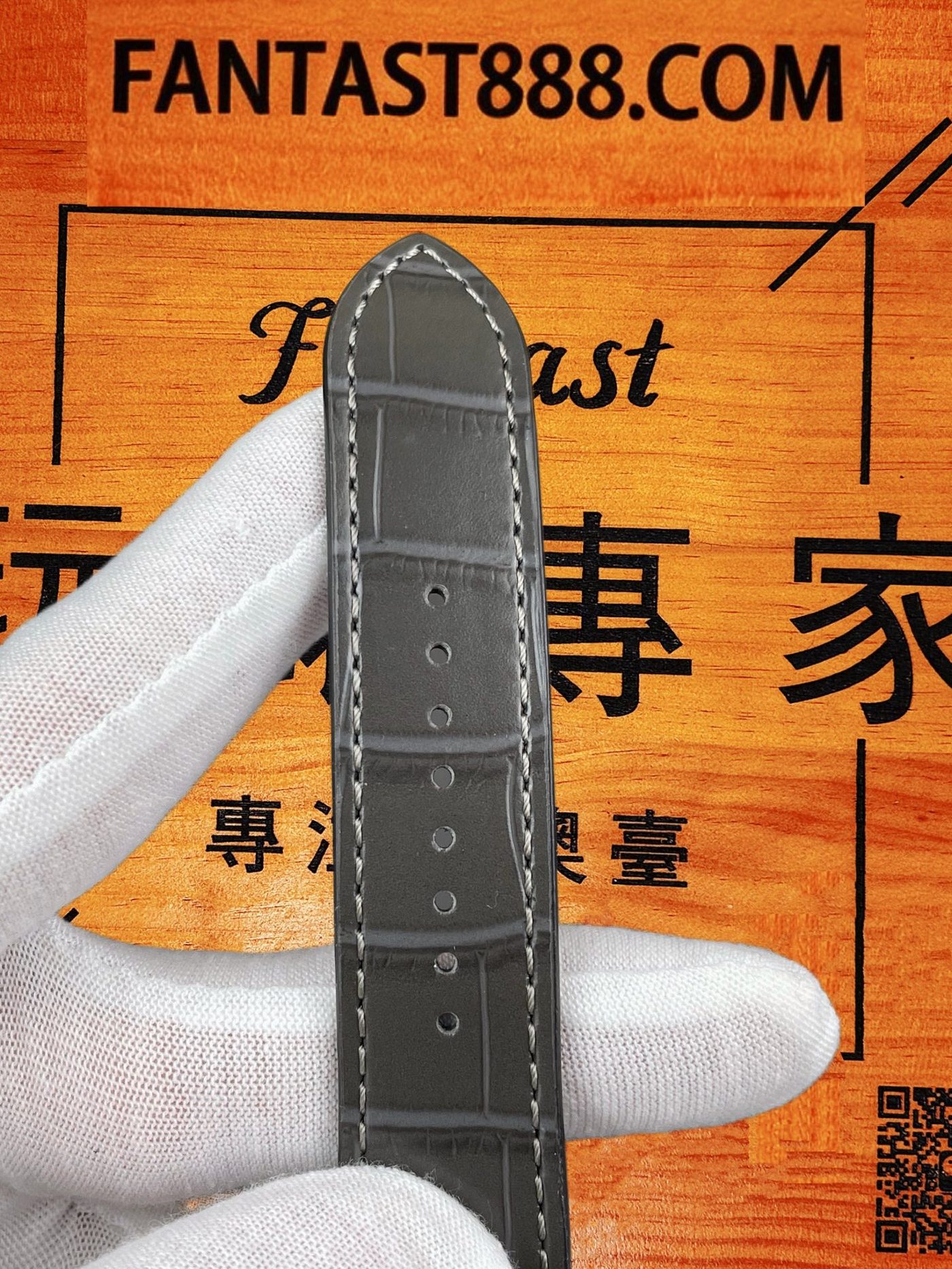 高仿改裝-卡地亞山度士鏤空V2版-鋼帶通用原裝-RICH(RF)廠復刻腕錶 實拍 8