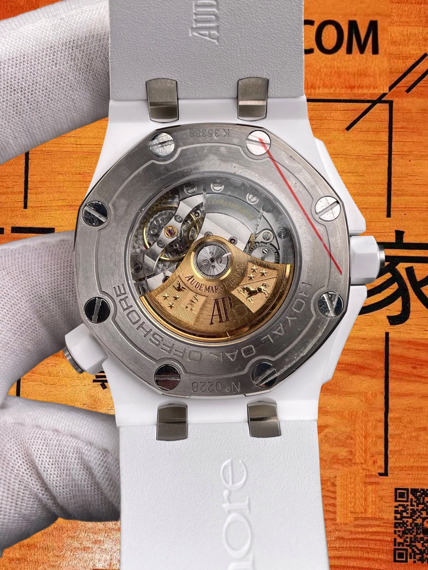 高仿愛彼-皇家橡樹離岸潛水-15707-白陶瓷-42mm 實拍 5