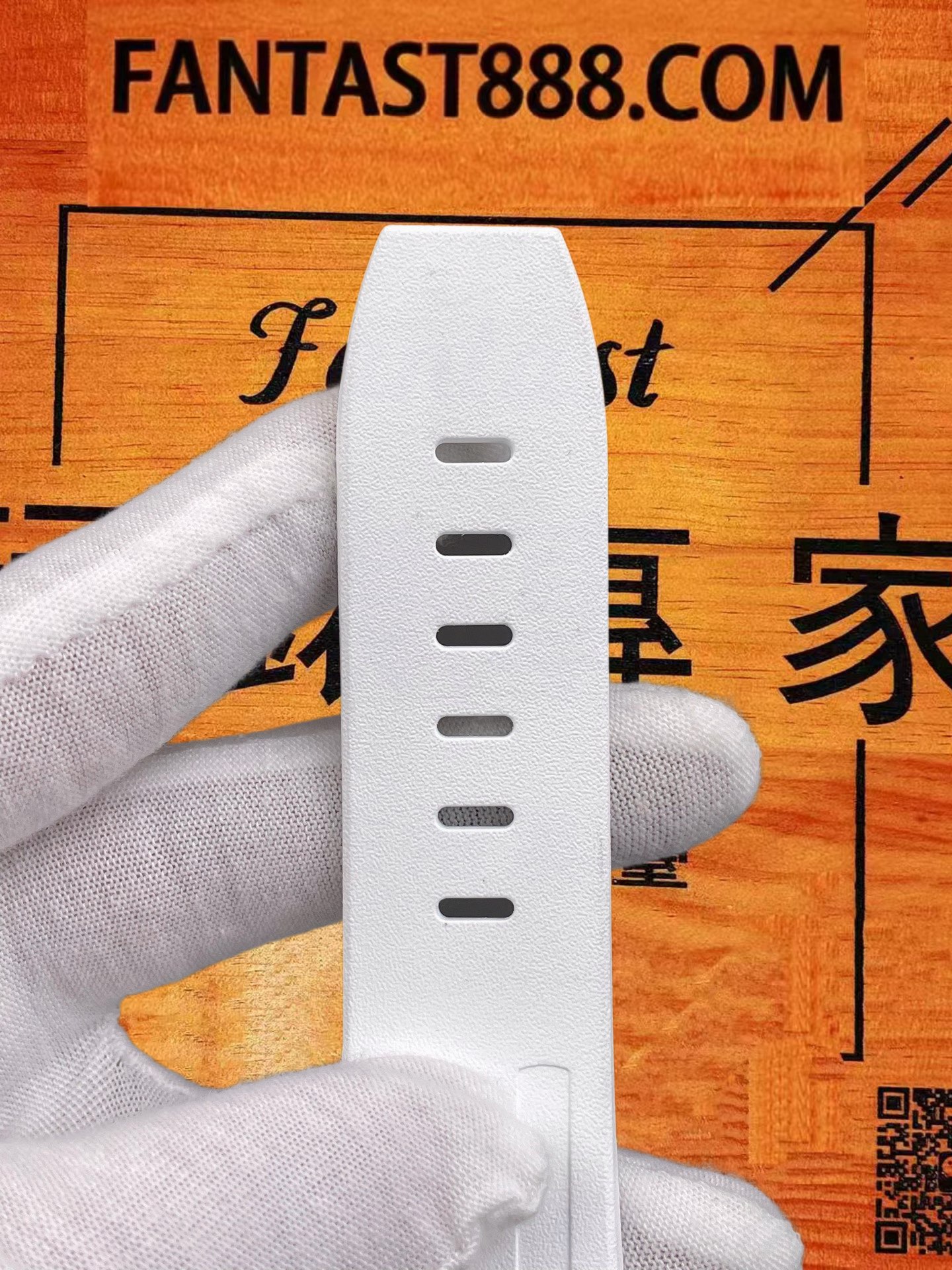 高仿愛彼-皇家橡樹離岸潛水-15707-白陶瓷-42mm 實拍 7
