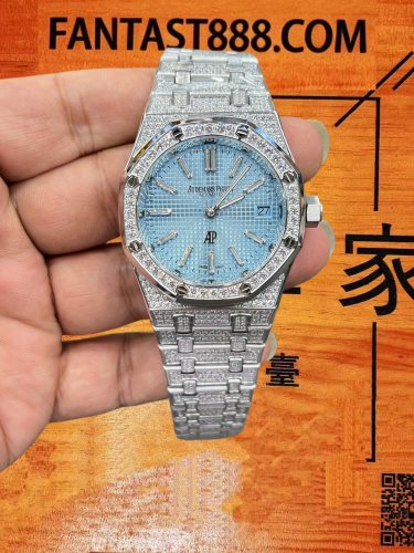 高仿愛彼-皇家橡樹-16202-Jumbo滿鑽藍盤-39mm-超薄兩針