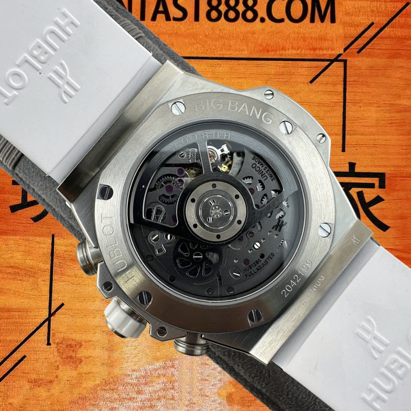 高仿宇舶-BigBang-Unico藍陶瓷-42mm-飛返計時 實拍 9