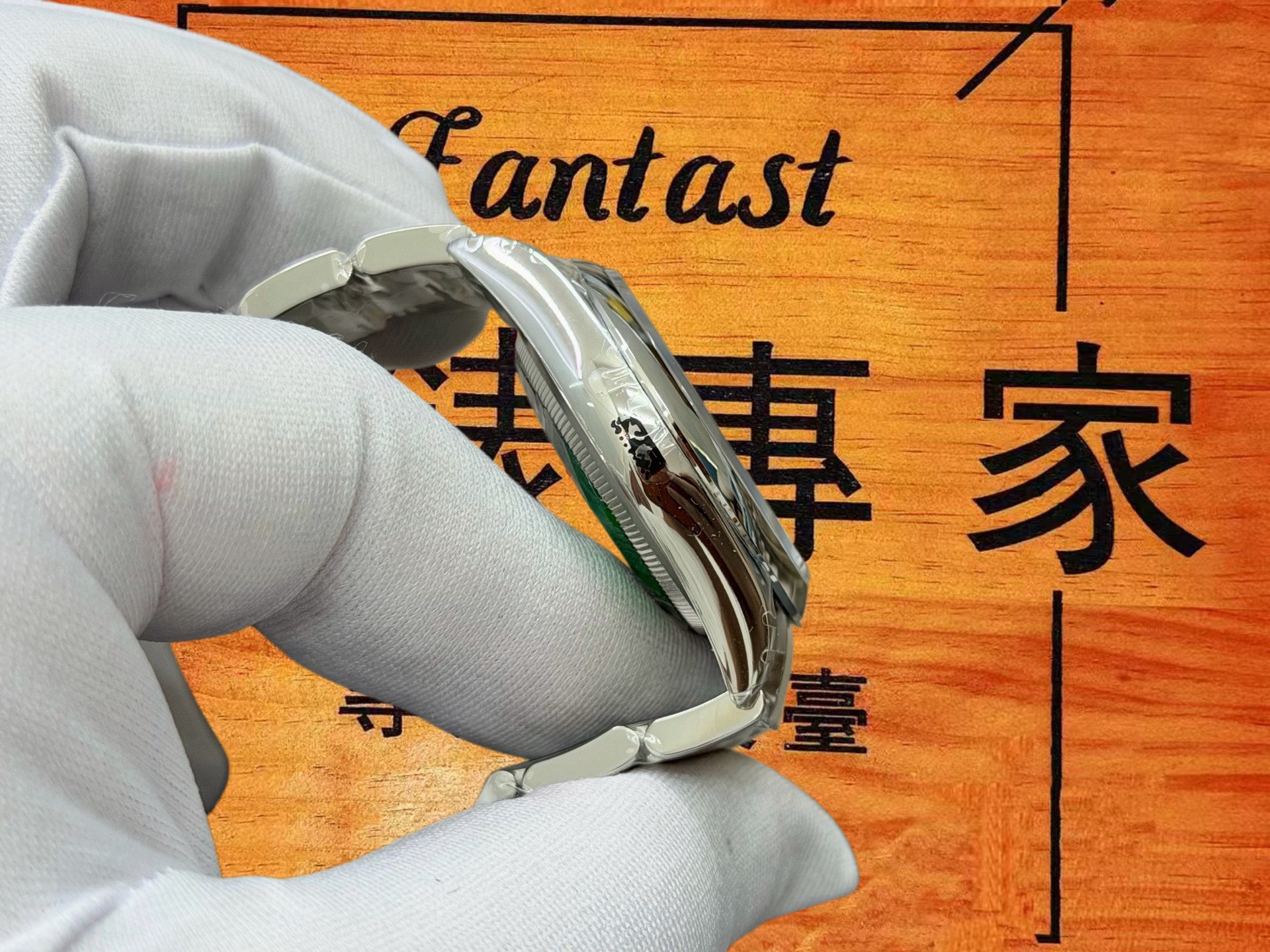 高仿勞力士-蚝式恒動36mm-彩色紀念花紋盤-3230機 實拍 5