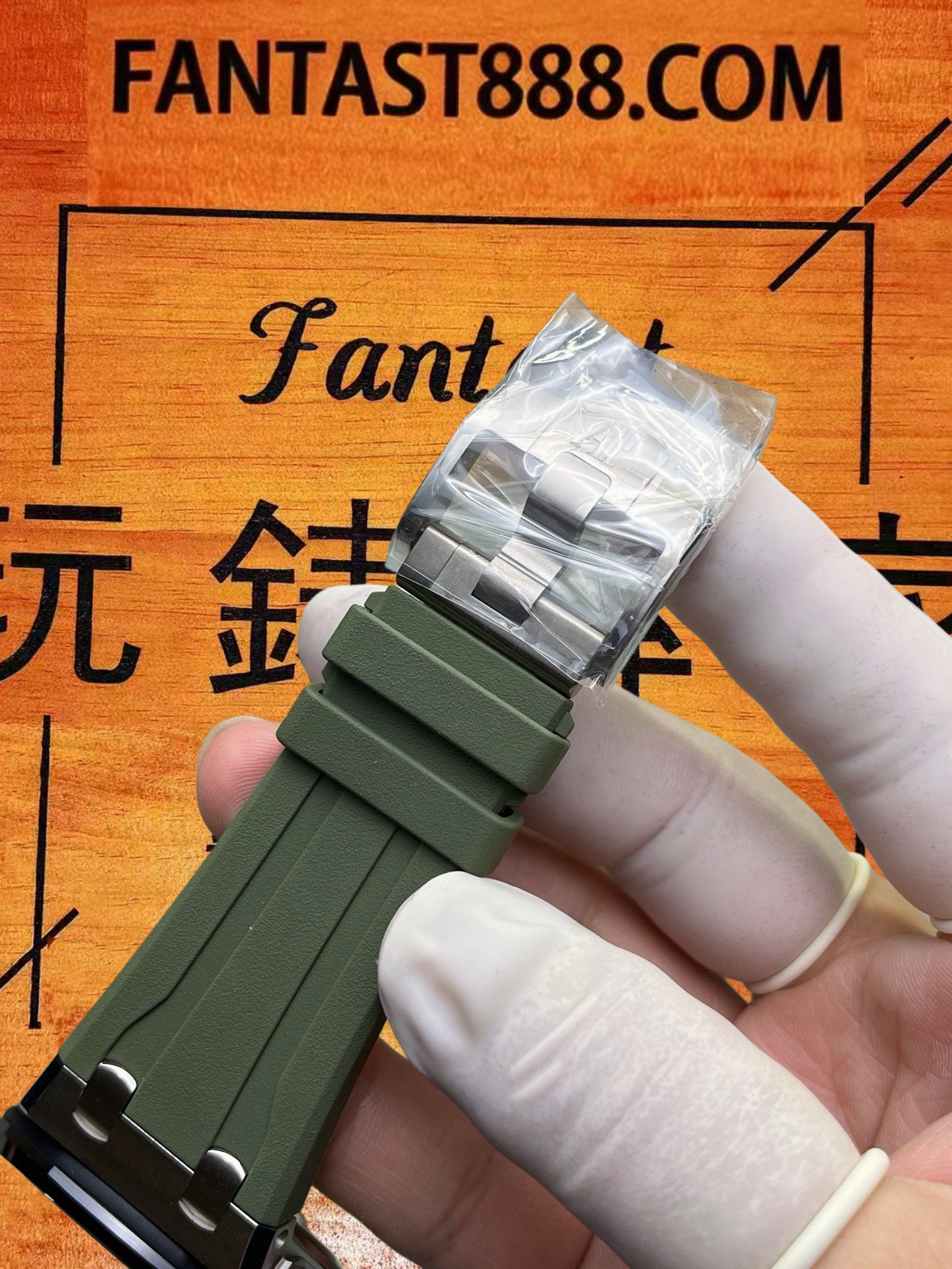 高仿愛彼-皇家橡樹離岸26420-鈦金屬綠盤-43mm-飛返計時 實拍 4