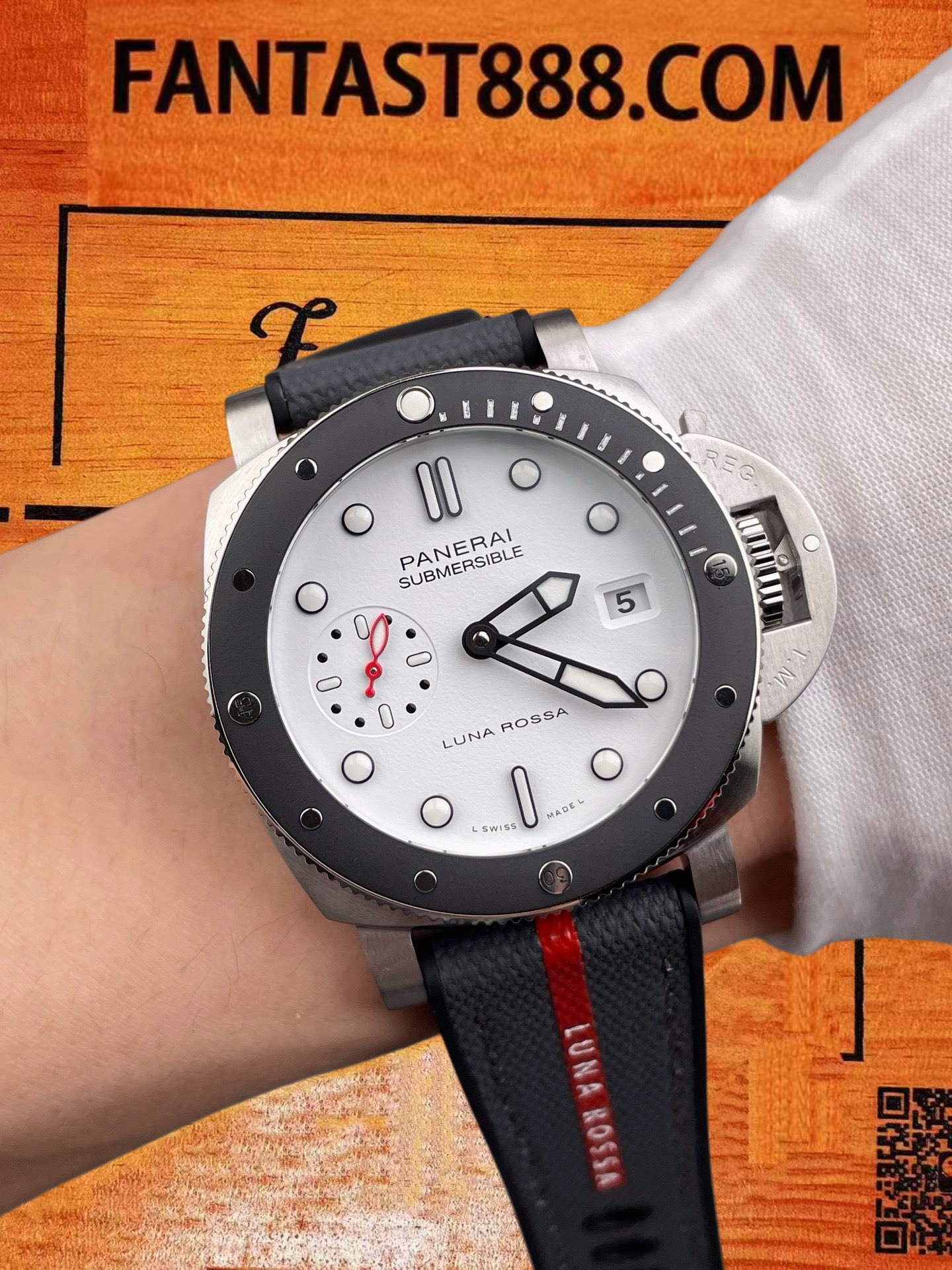 高仿沛納海-Luminor-PAM1579-42mm-自動機械 實拍 9
