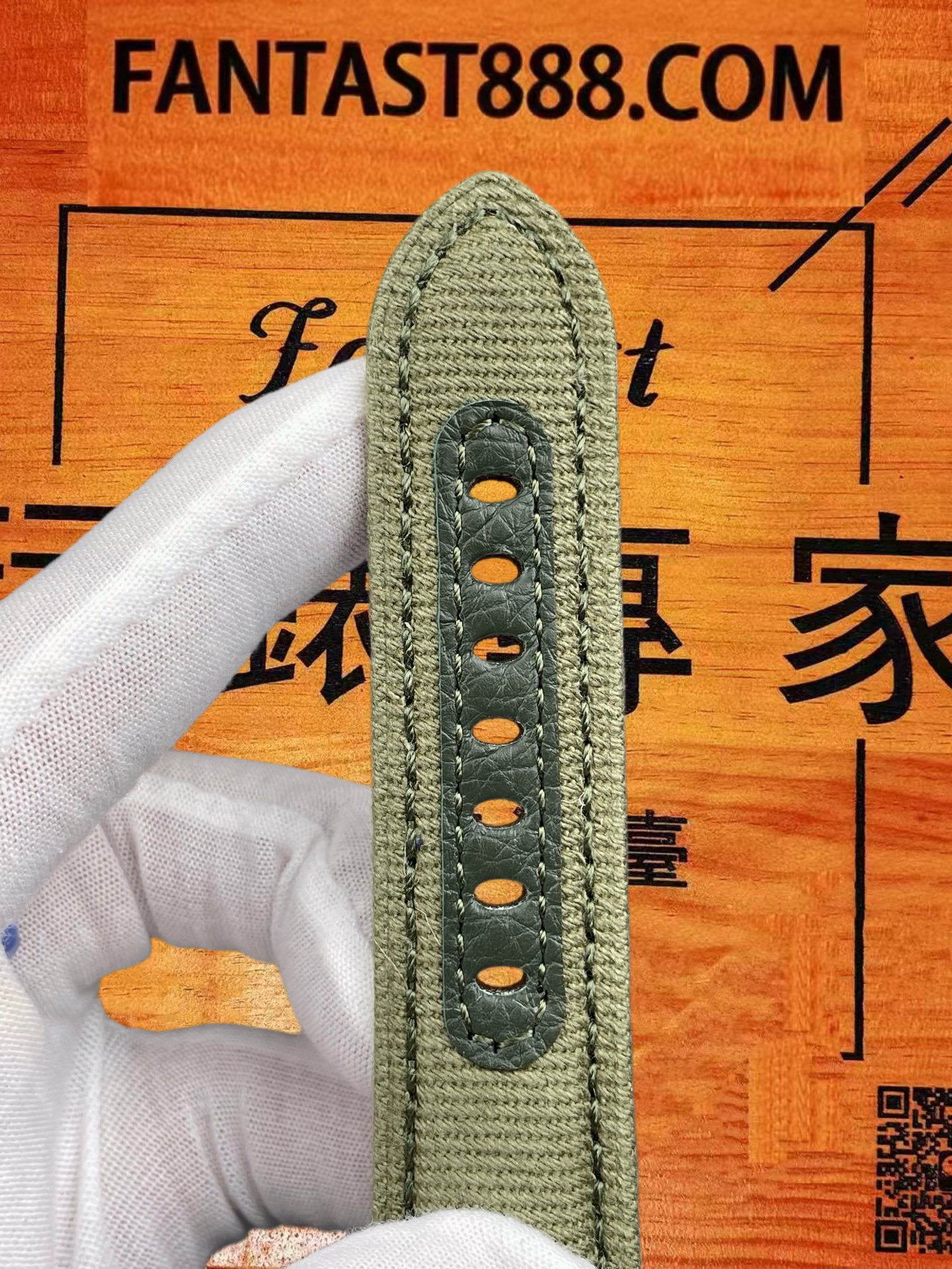高仿沛納海-Luminor-PAM1356-墨綠盤-44mm 實拍 8
