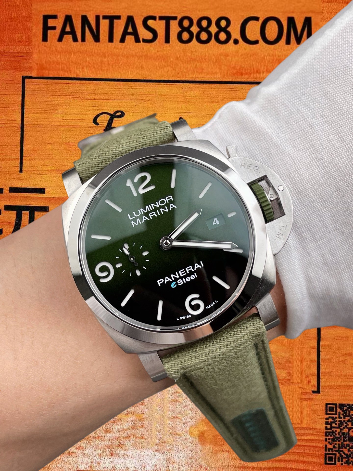 高仿沛納海-Luminor-PAM1356-墨綠盤-44mm 實拍 9