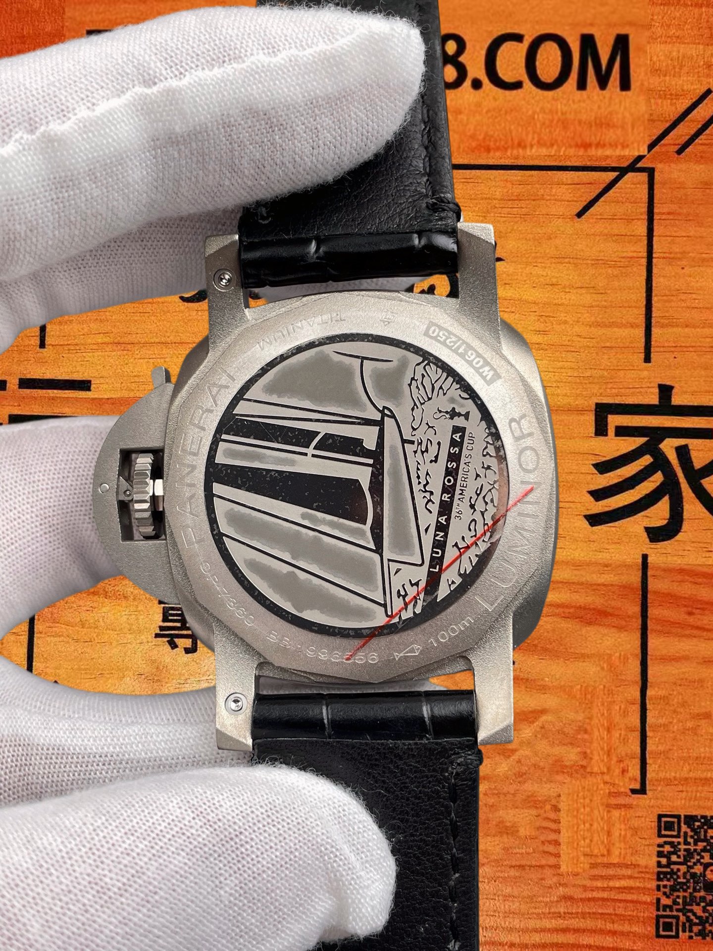 高仿沛納海-Luminor-PAM1096-噴沙鈦金屬-42mm 實拍 4