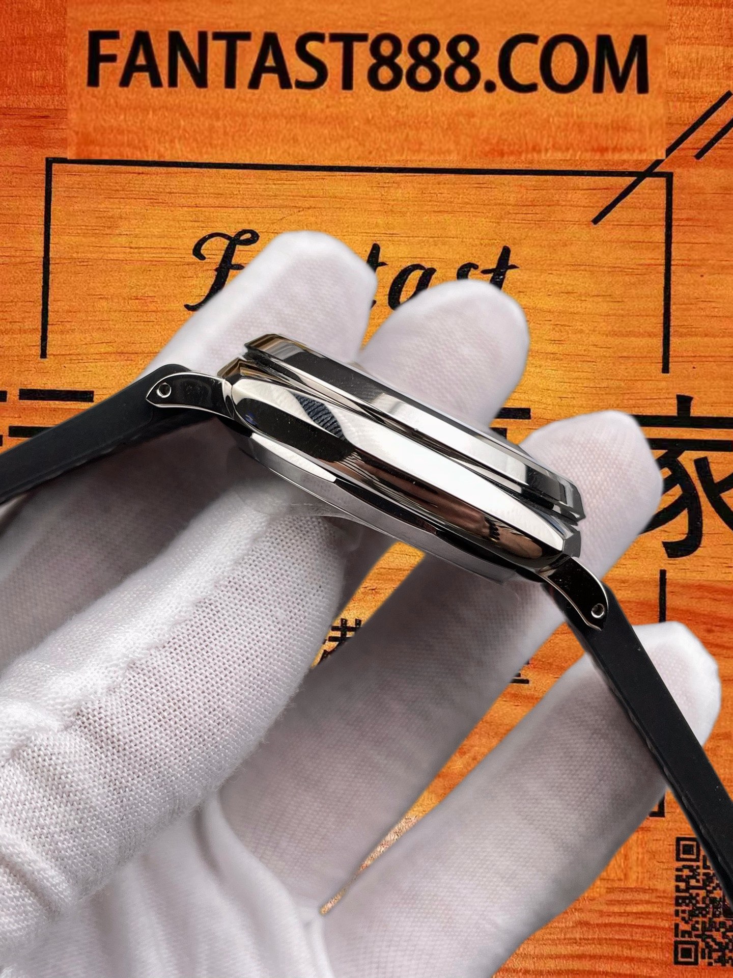 高仿沛納海-Luminor-PAM1381-白盤-42mm 實拍 4