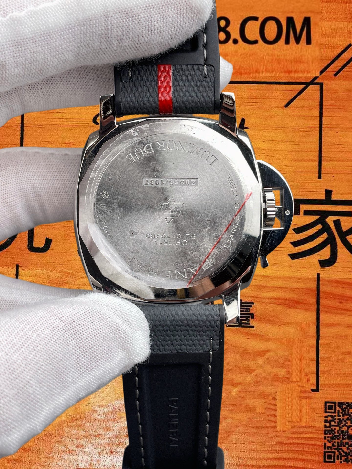 高仿沛納海-Luminor-PAM1381-白盤-42mm 實拍 5