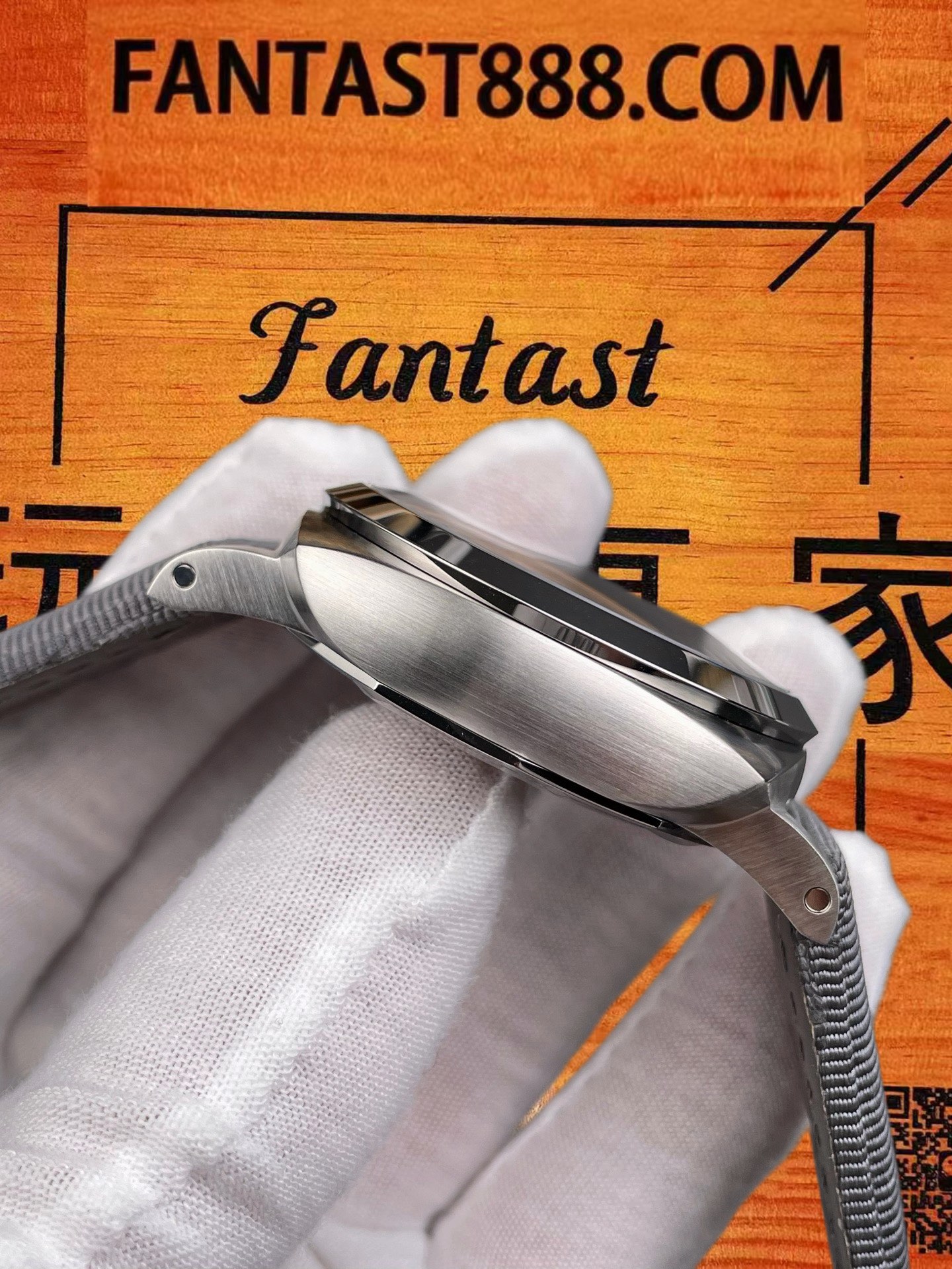 高仿沛納海-Luminor-PAM1358-灰盤-44mm 實拍 4