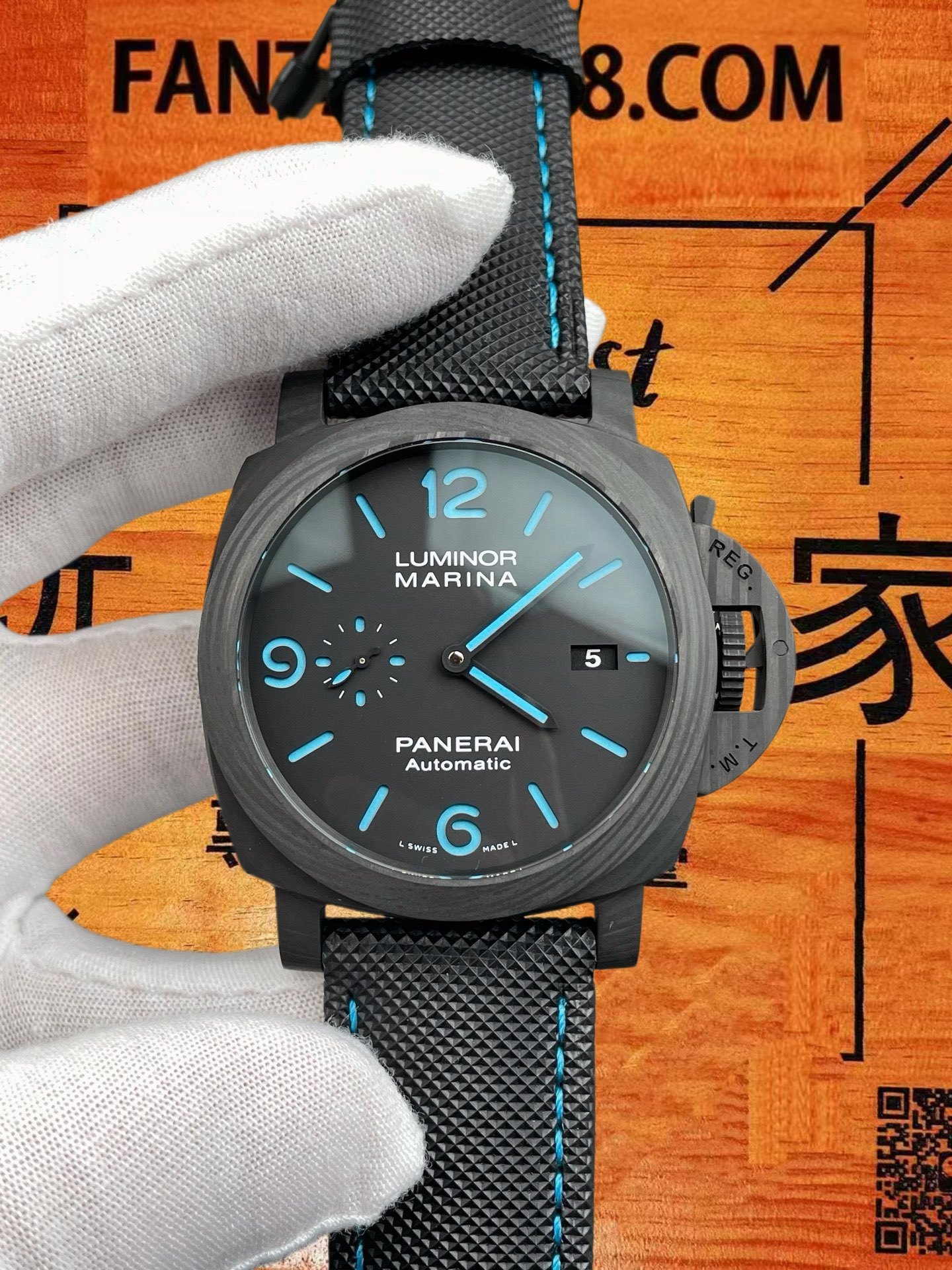 高仿沛納海-Luminor-PAM1661-碳纖維殼-44mm
