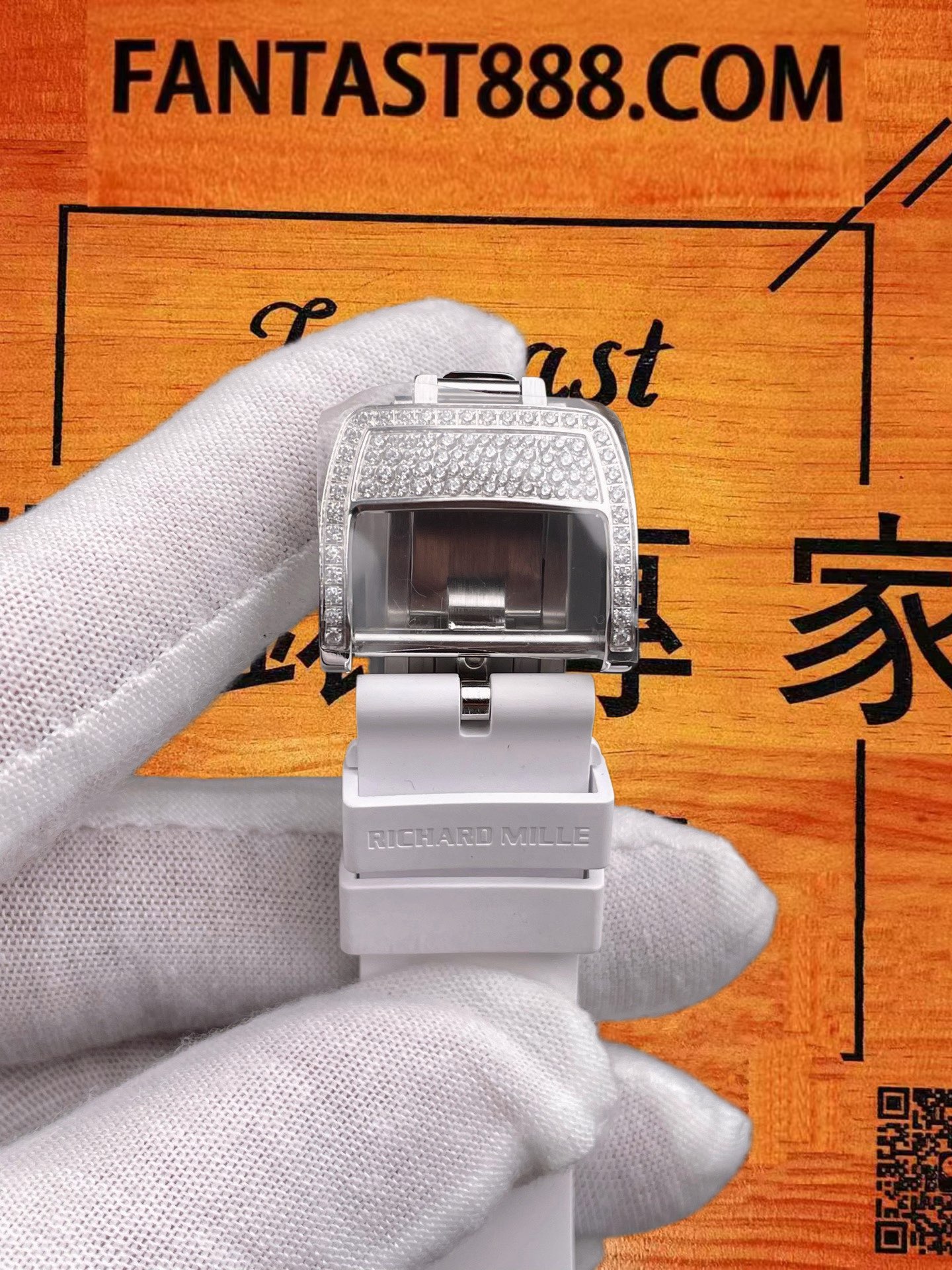 高仿理查德米勒-RM07-01-雪花鑽貝母盤-45mm-CRMA2機 實拍 7