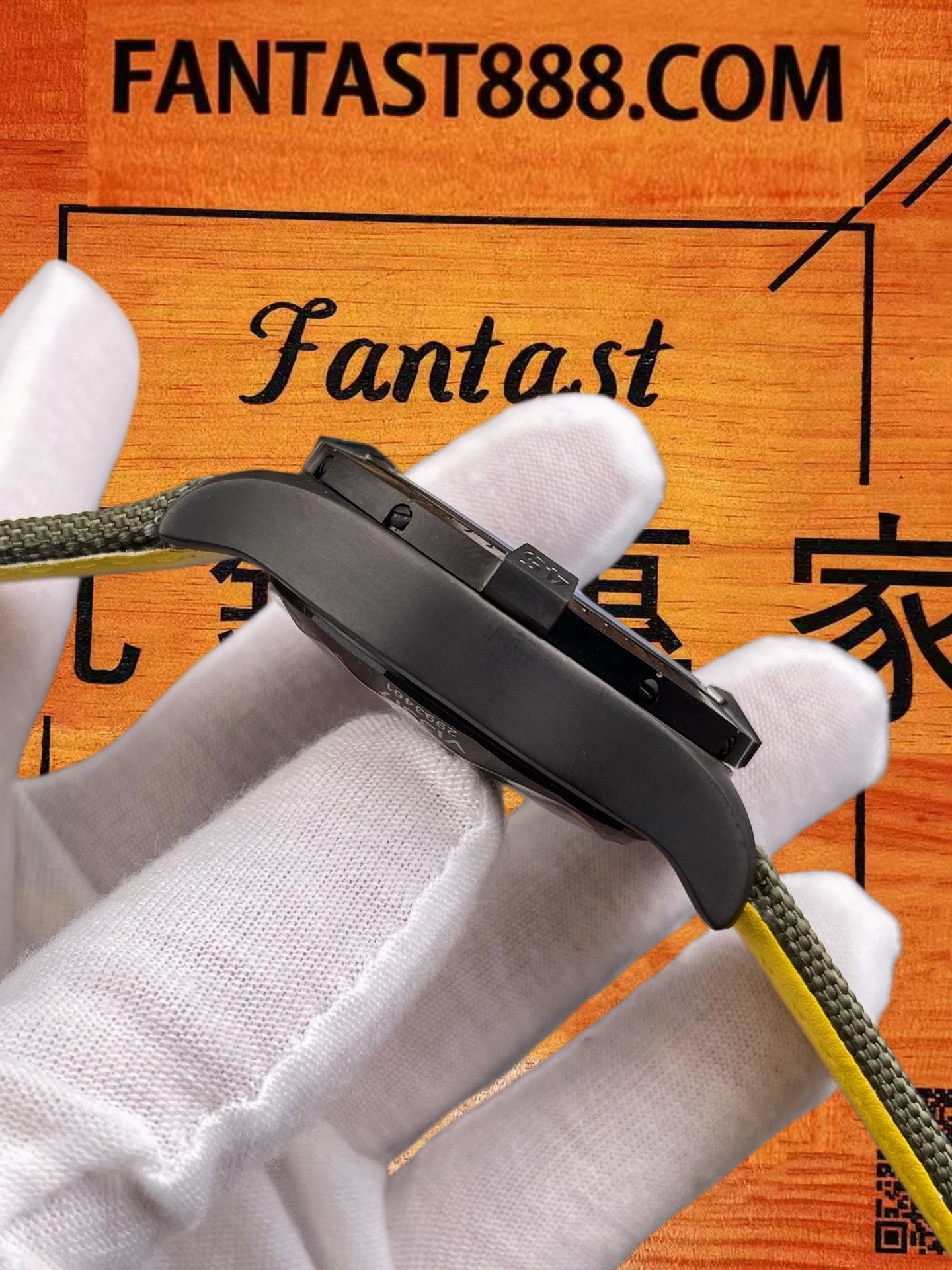 高仿百年靈-復仇者-夜間任務-46mm-7750機 實拍 4