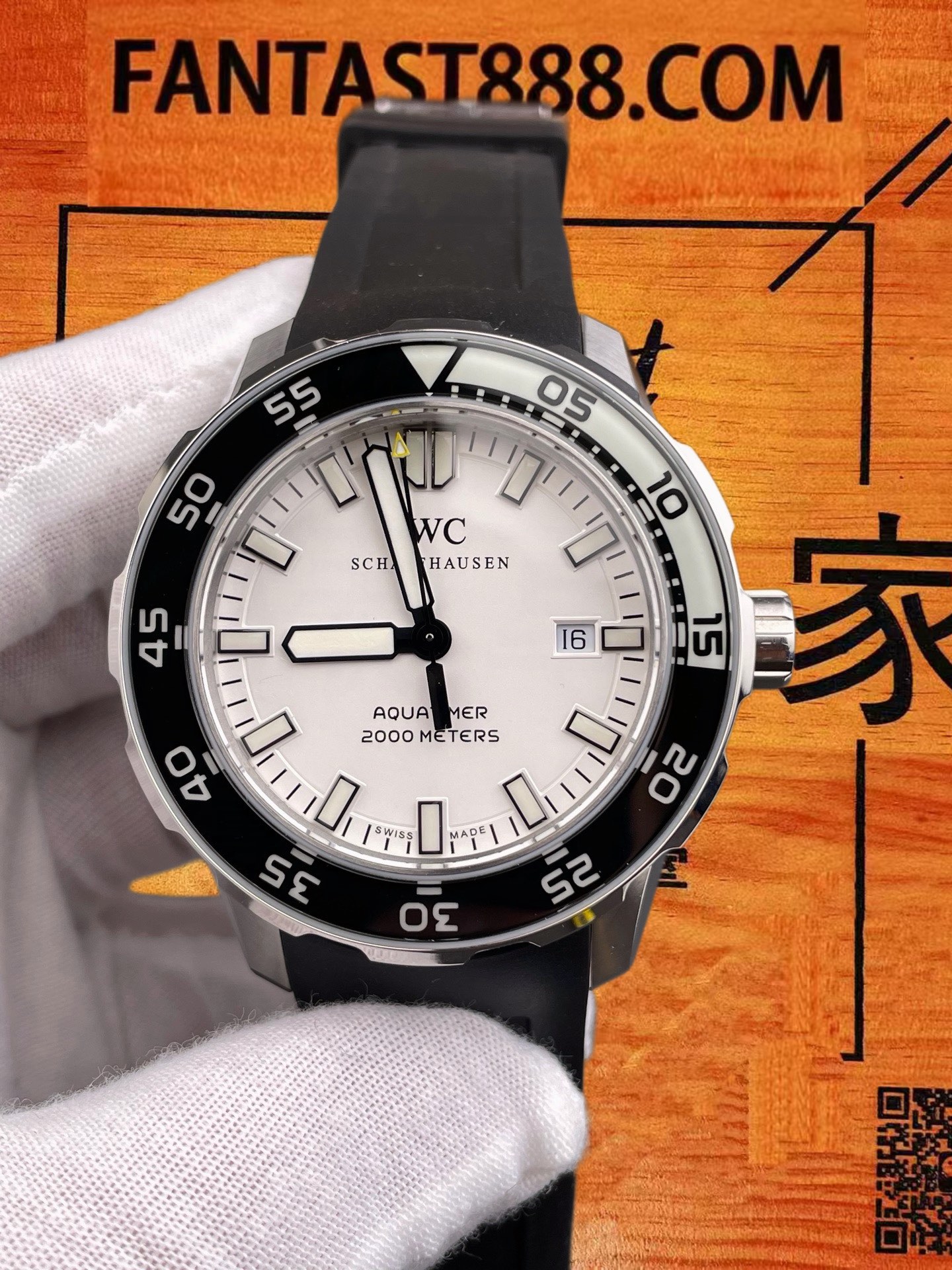 高仿IWC萬國-海洋時計-四分之一白-42mm-IWC廠 實拍 3