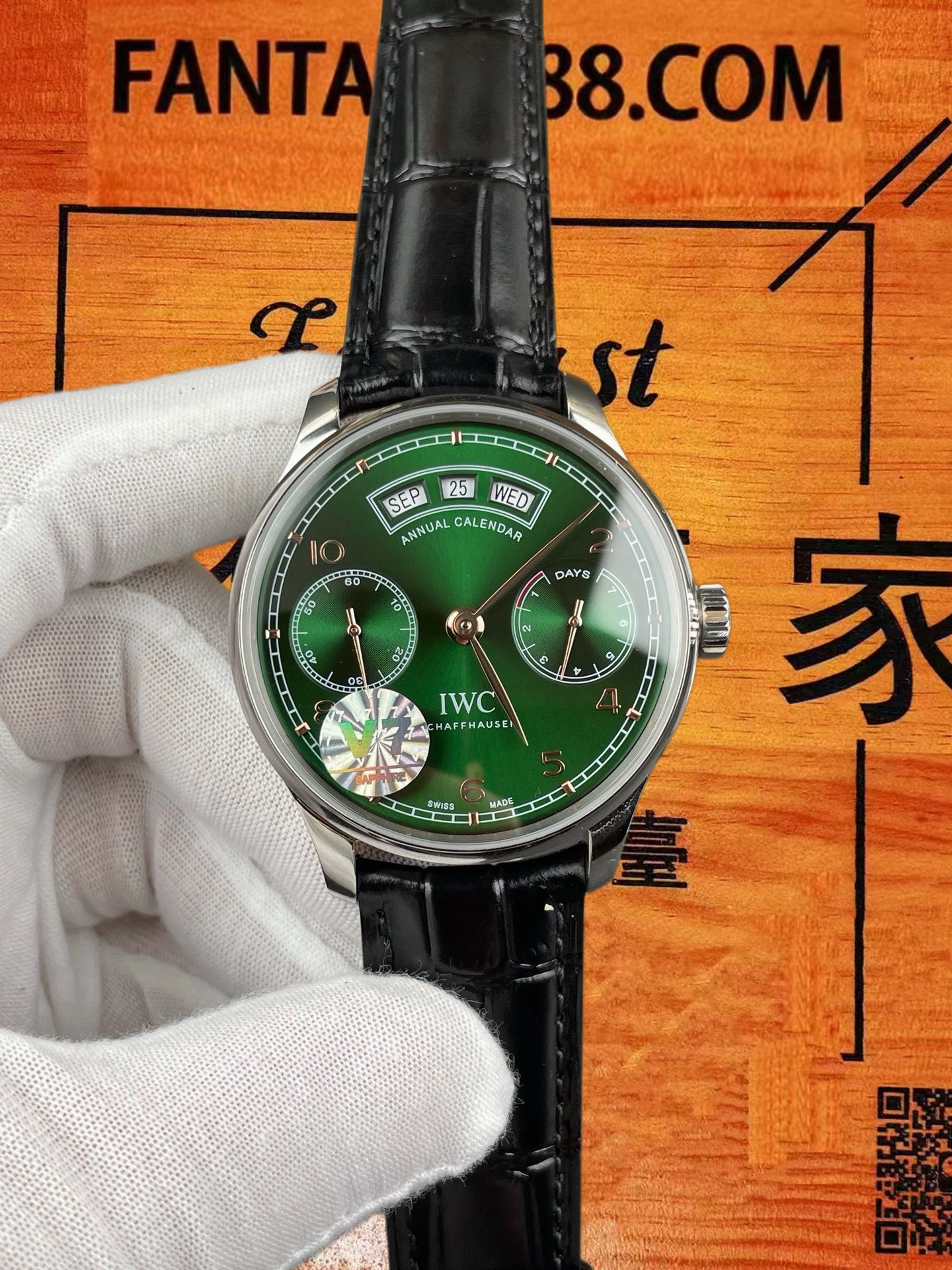 高仿IWC萬國-葡萄牙年曆-綠盤鋼殼-44mm-V7廠-IW503501 實拍 1