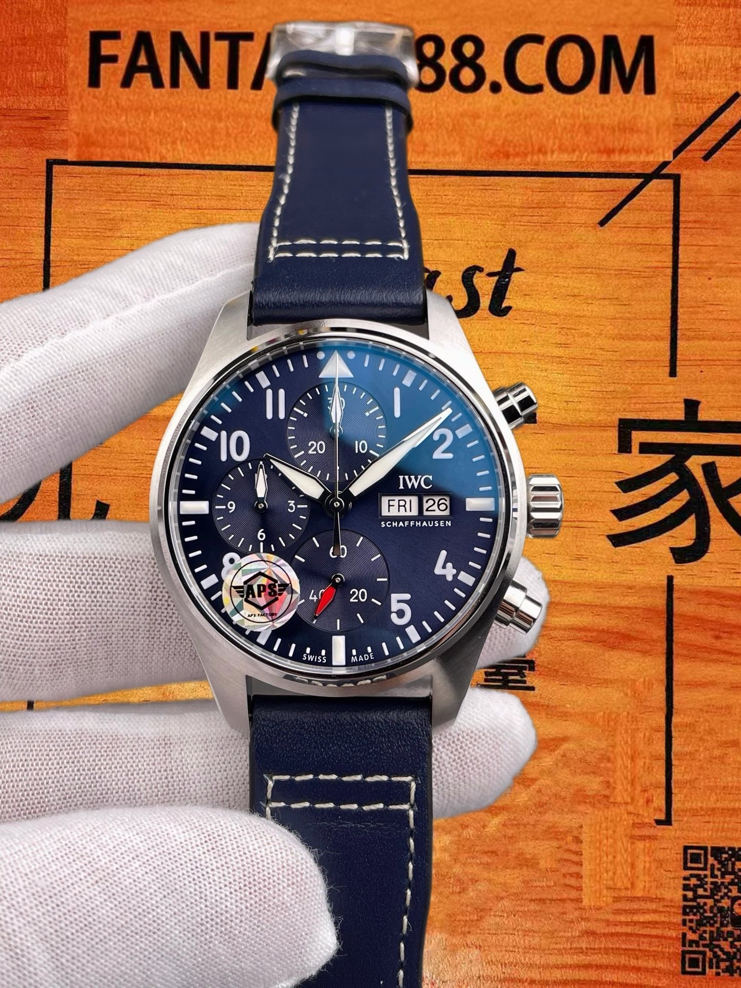 高仿IWC萬國-飛行員飛計-藍盤透底-41mm-一體機69385-APS廠