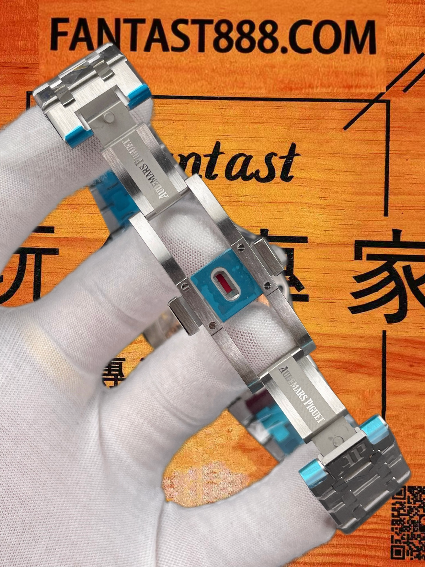 皇家橡樹15500 八角錶殼拉絲打磨
