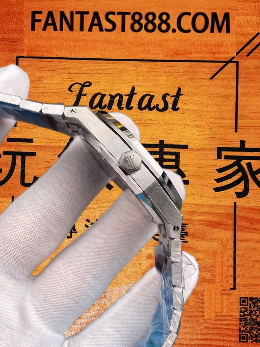 皇家橡樹 機芯背透擺陀