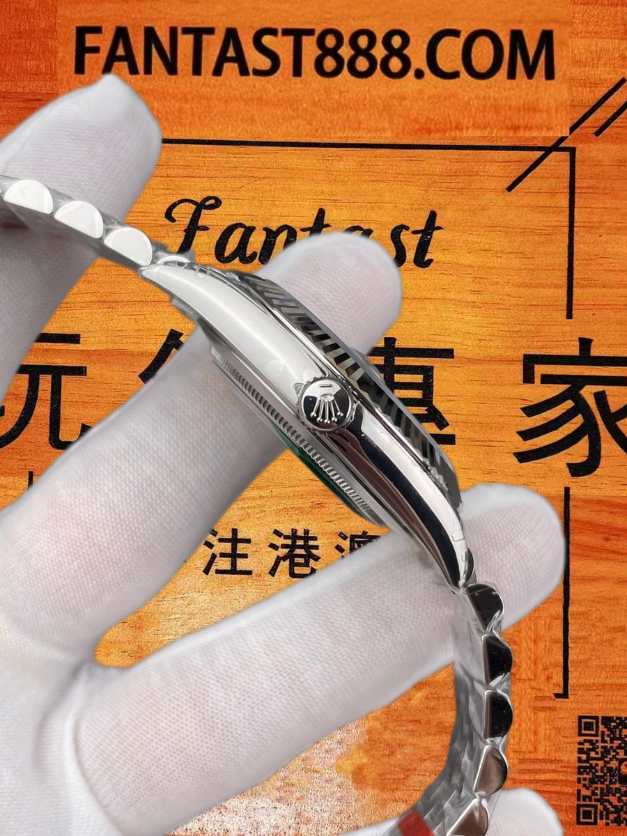 灰鑽日誌12顆鑽石時標