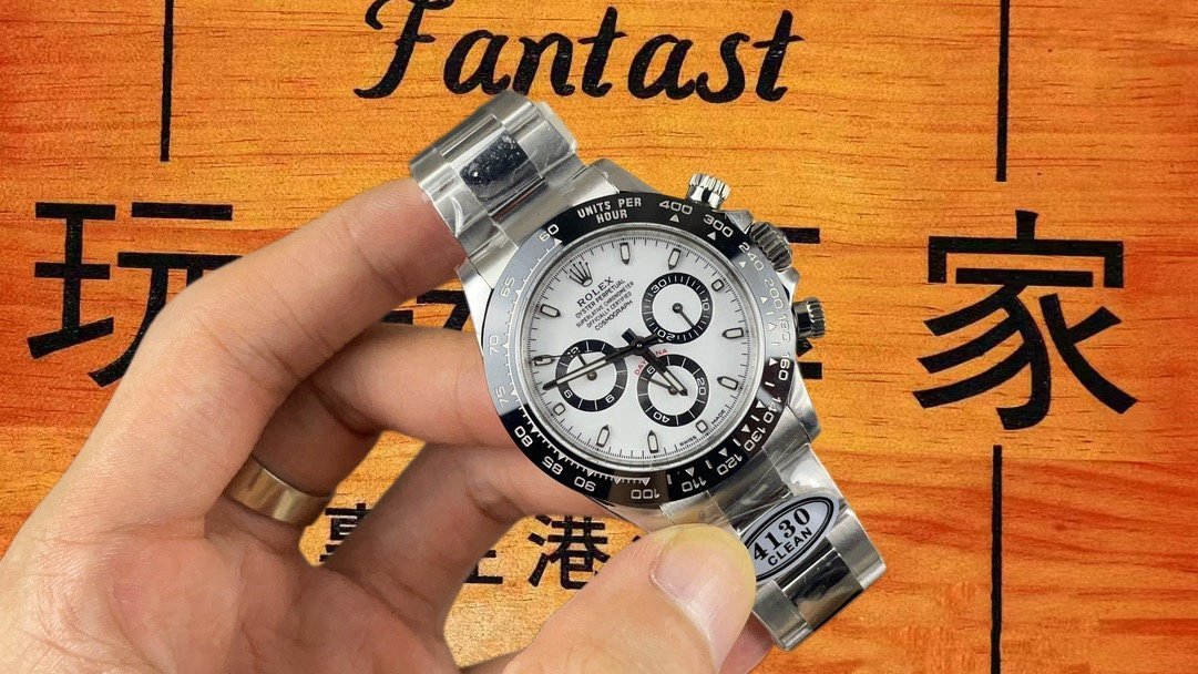C廠 116500LN 迪通拿白面熊貓 丹東4130機芯 40mm Clean廠高仿