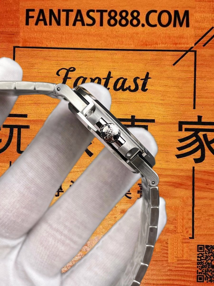 PPF鸚鵡螺5711深灰盤白金時標