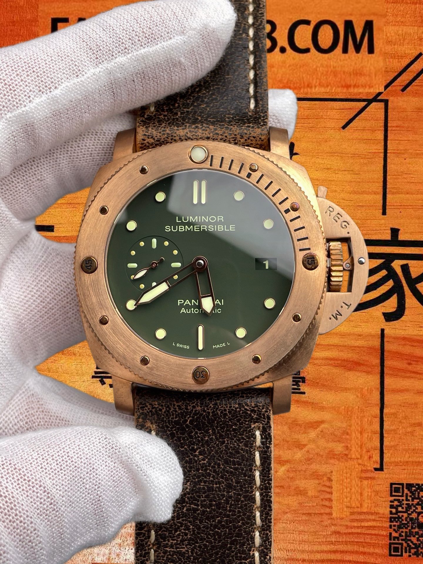 高仿VS廠沛納海Panerai Luminor Submersible PAM 382青銅潛航者47mm墨綠盤/VS P.9000復刻機芯72小時動儲300米防水/正品公價¥95000