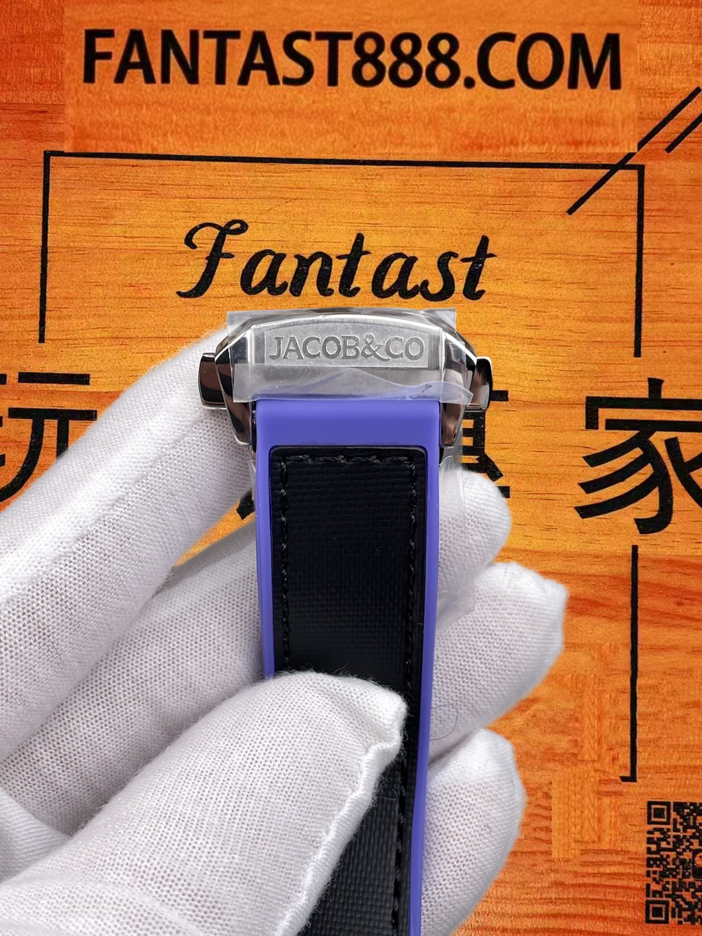 Jacob & Co 哥譚市蝙蝠俠雙陀飛輪