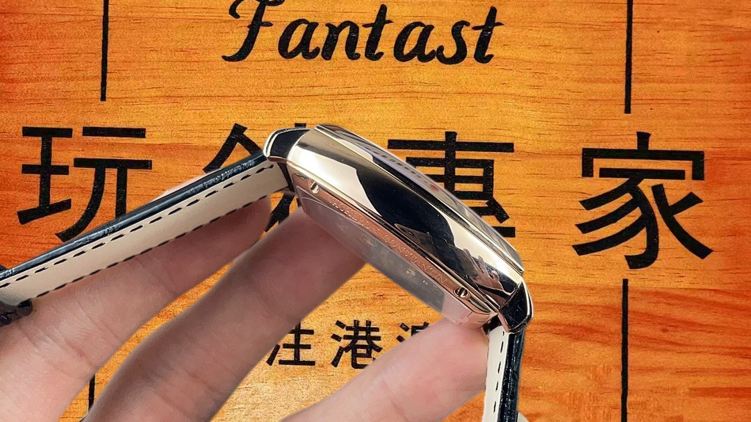江詩丹頓馬耳他酒桶形陀飛輪