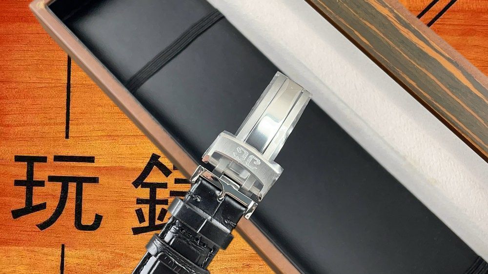 高仿V9廠格拉蘇蒂原創議員大日曆月相銀盤 40mm實拍圖6