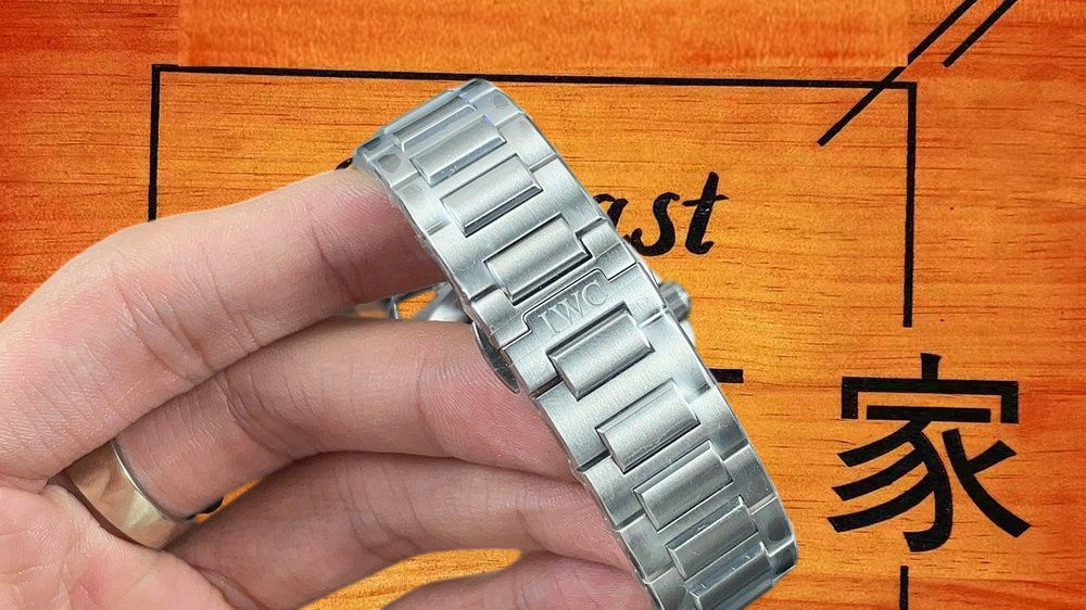 高仿V7廠IWC工程師黑格紋盤 40mm實拍圖6