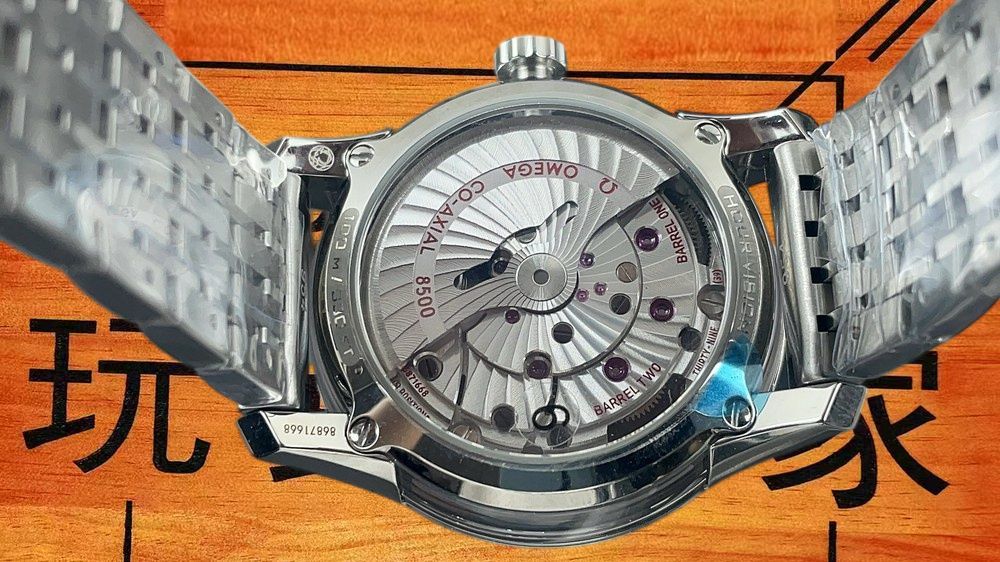 高仿VS廠歐米茄碟飛Hour Vision黑盤 41mm實拍圖5