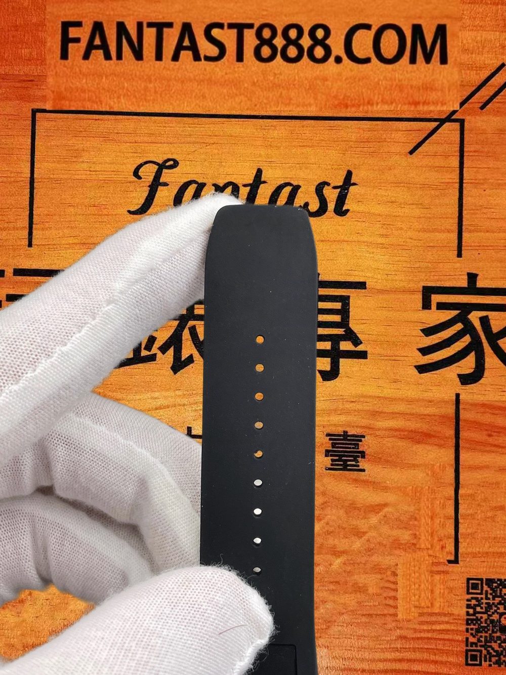 高仿RF廠理查德米勒RM055碳纖維黑金圈Vaucher無卡度 49.9x42.7mm