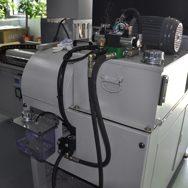 Aluminum Heavy Duty CNC Cutting Saw Machine