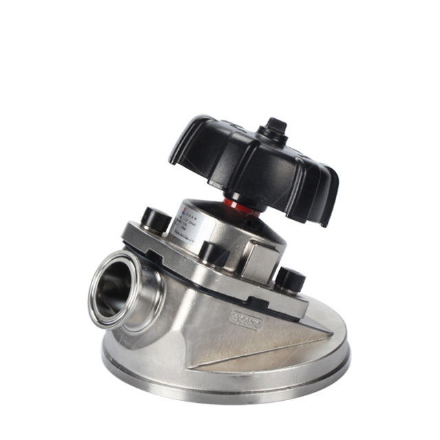 Tank bottom diaphragm valve