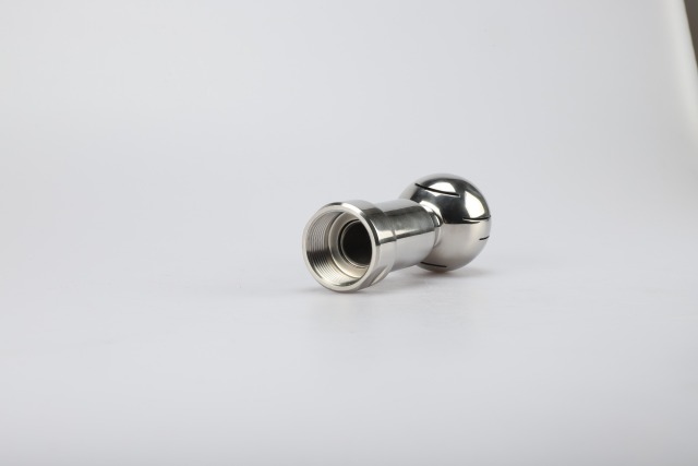 Female thread rotary cleaning ball