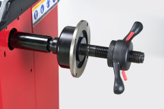 SELA Industrial Self-Calibrating Wheel Balancer, 10”-24” Rim Diameter