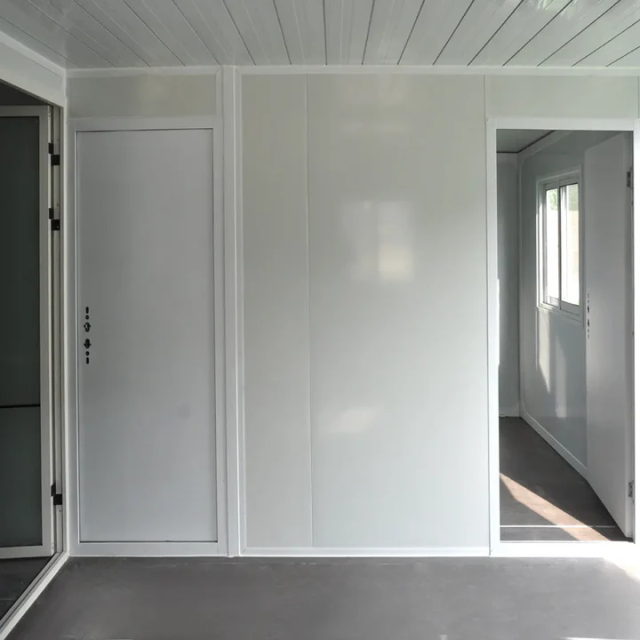 SELA Industrial 20FT Expandable Container House Including Two Bedrooms, One Living Room, Kitchen, Bathroom