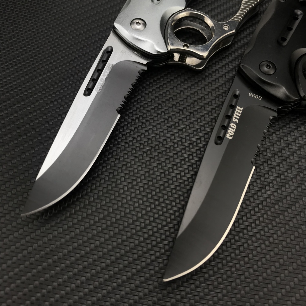 Cold Steel B098 Fist Folding Knife/Black/White
