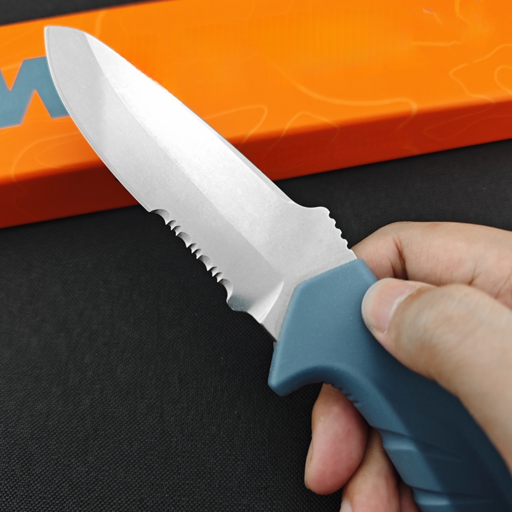 Benchmade Butterfly 18040 Small Straight Knife Camping Outdoor High Hardness BBQ Knife Camping Fruit Knife, D2 Blade Design, Nylon Fiber Handle, Tactical Straight Knife with Kydex Sheath, Fixed Blade Knife, Survival, Hunting, Bushcraft